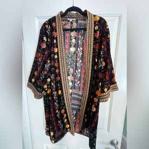 Pioneer Woman Velvet Kimono